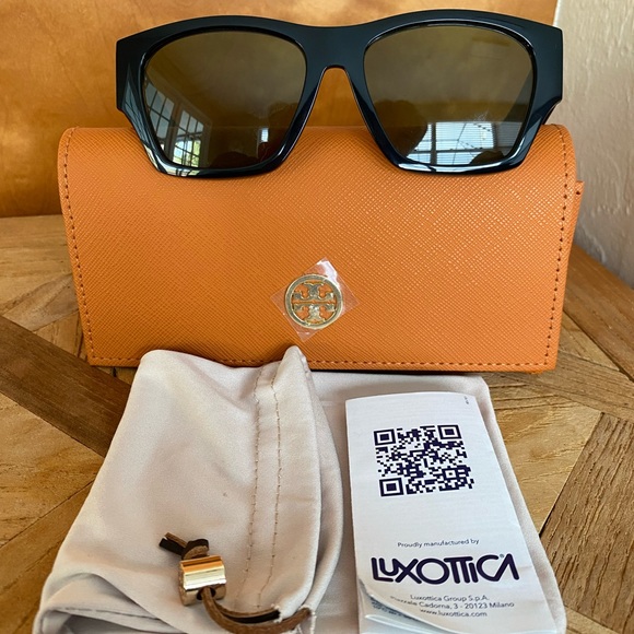 😎Authentic Tory Buch TY 9068 Sunglasses 😎🕶️ - Picture 4 of 10